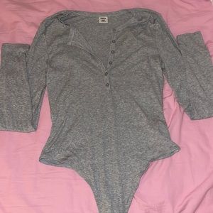 Aritzia bodysuit